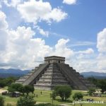 Teotihuacan: Pengalaman Mendaki Piramida Matahari dan Bulan yang Tak Terlupakan